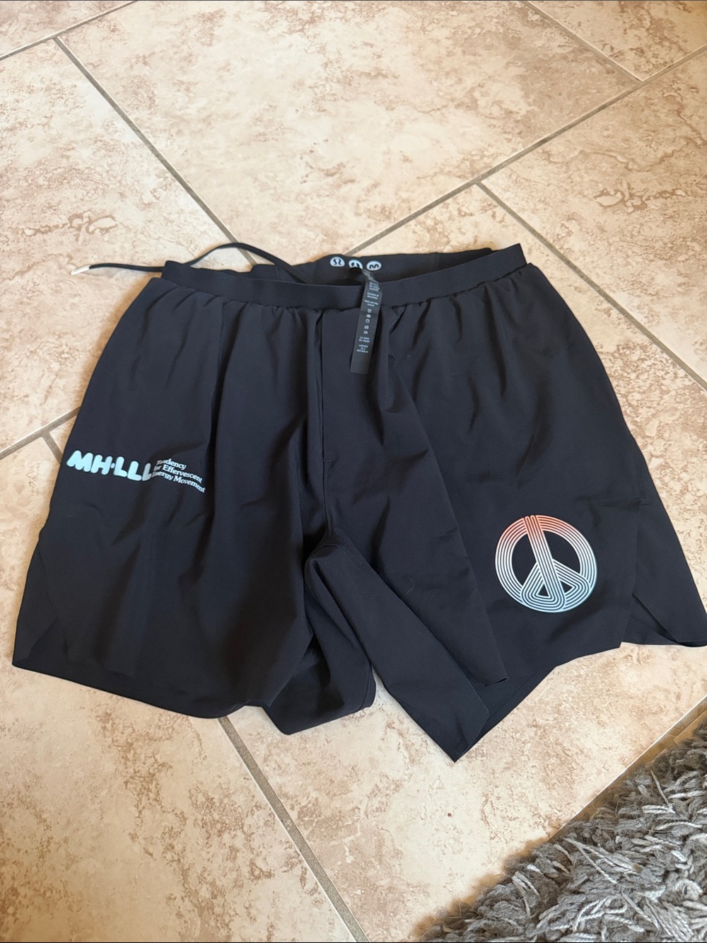 Lululemon madhappy shorts with liner size medium
